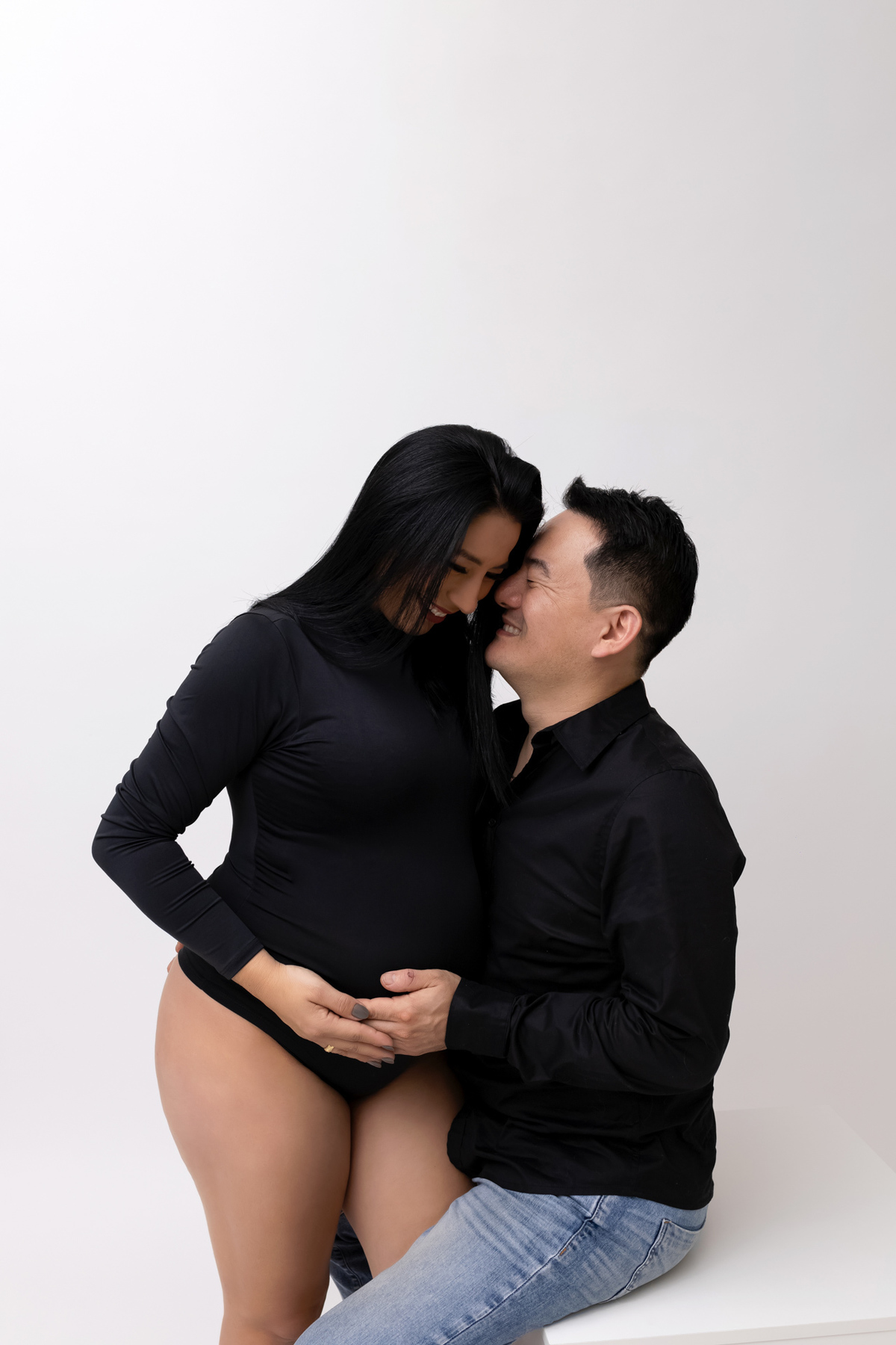 Ensaio gestante em Caraguatatuba - Ensaio gestante estúdio - Estúdio Fotógrafico Caraguatatuba - Gestante Grazi - Fotógrafa Caraguatatuba