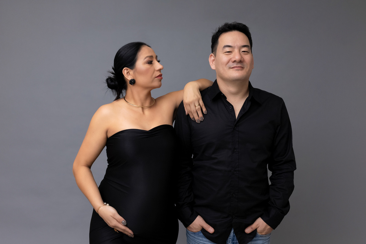 Ensaio gestante em Caraguatatuba - Ensaio gestante estúdio - Estúdio Fotógrafico Caraguatatuba - Gestante Grazi - Fotógrafa Caraguatatuba