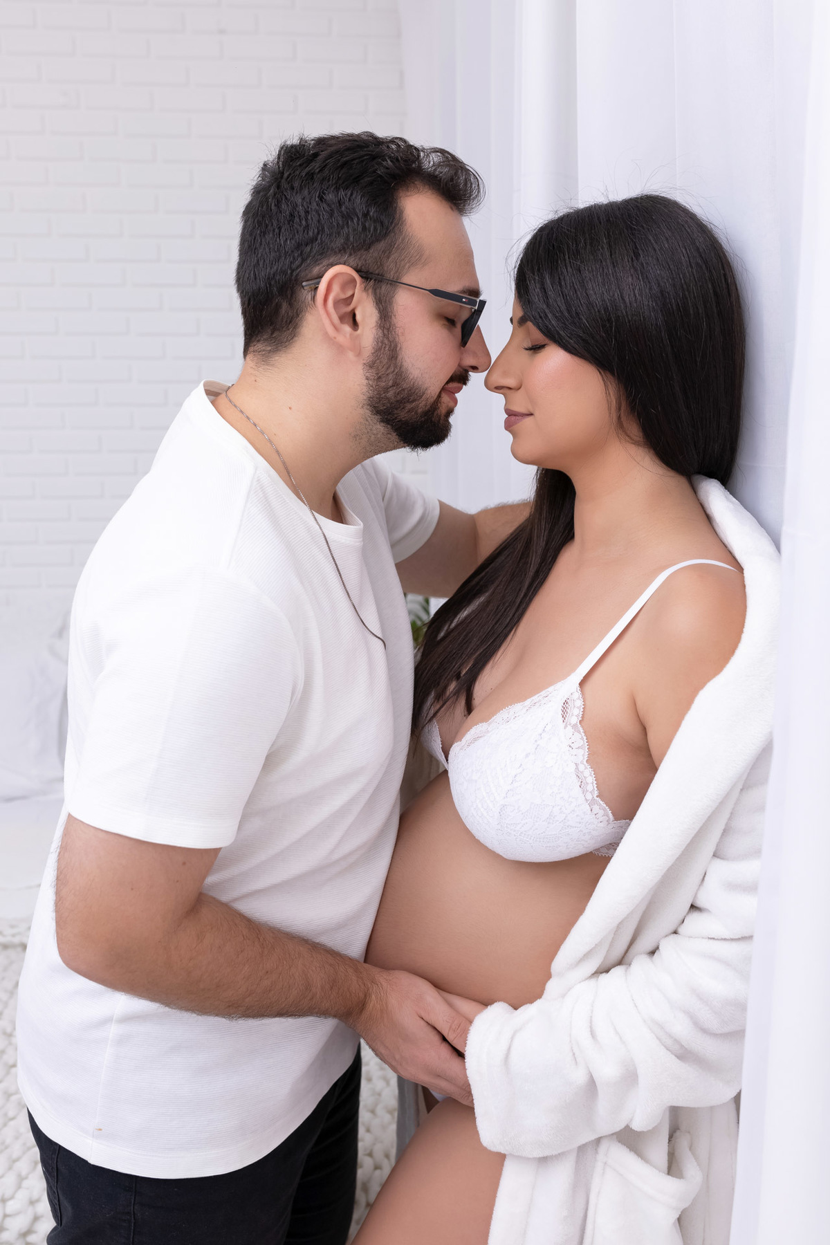 Ensaio gestante em Caraguatatuba - Ensaio gestante estúdio - Estúdio Fotógrafico Caraguatatuba - Gestante Caroline - Fotógrafa Caraguatatuba