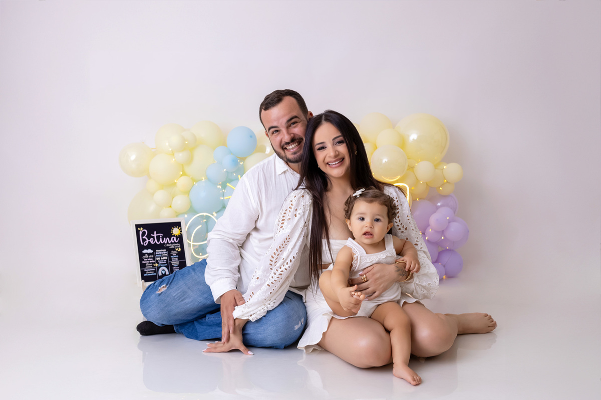 Smash the Cake Caraguatatuba - Ensaio primeiro aninho - tema Primeira volta ao sol
 - Ensaio fotográfico infantil - Estúdio On Click Fotografia - Smash the cake 