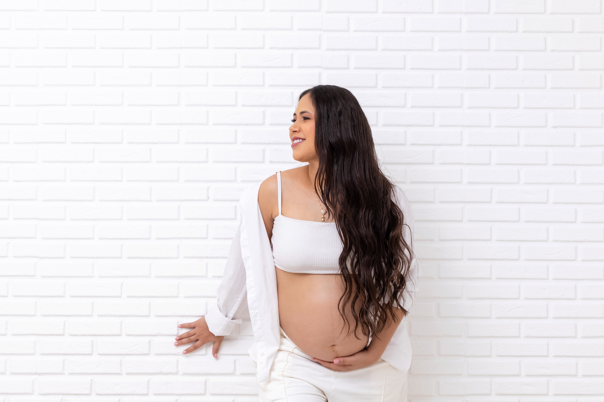 Ensaio gestante em Caraguatatuba | Gestante Paula | Ensaio no estúdio em Caraguatatuba