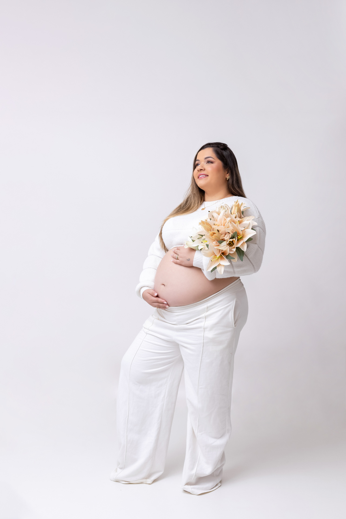 Ensaio gestante em estúdio realizado em Caraguatatuba | Gestante da Juliana
