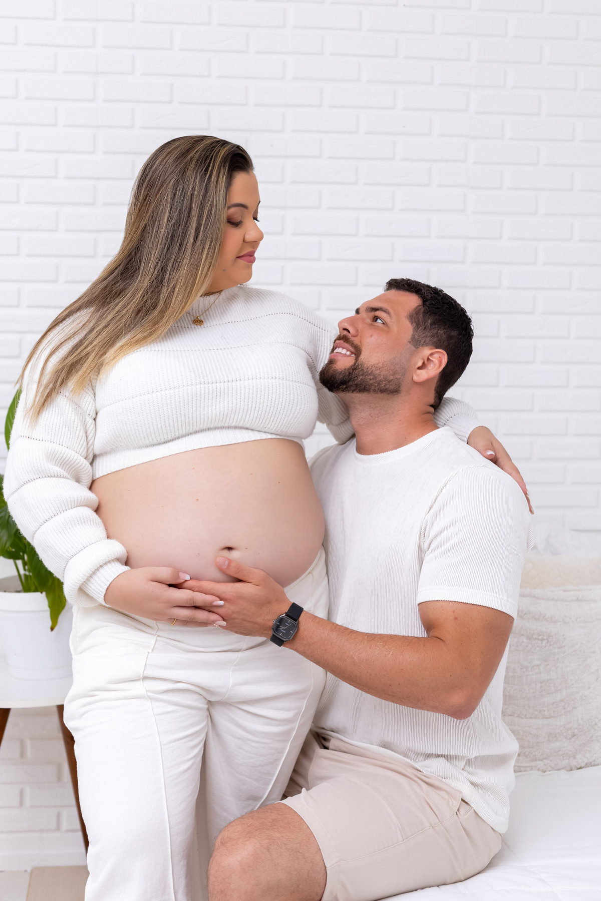 Ensaio gestante em estúdio realizado em Caraguatatuba | Gestante da Juliana