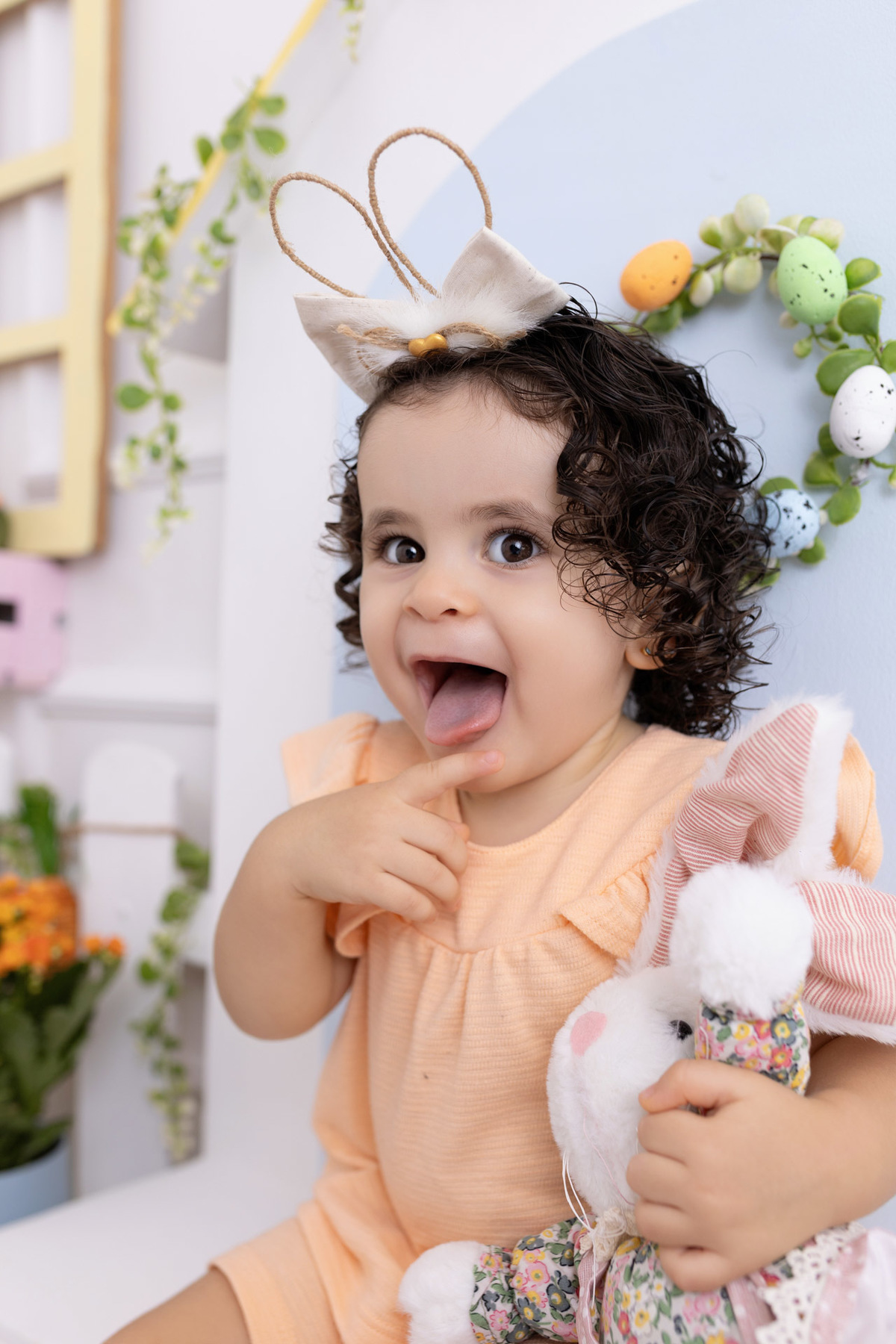 Chá com os Coelhos da Lara e Luiza - Especial de Páscoa 2026