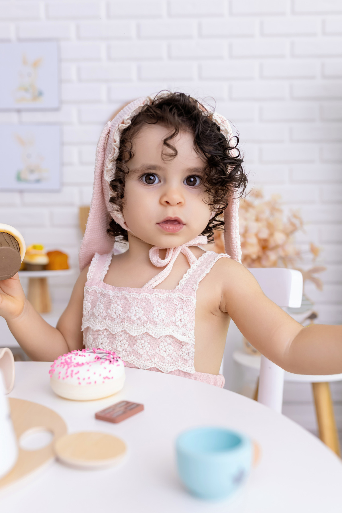 Chá com os Coelhos da Lara e Luiza - Especial de Páscoa 2026