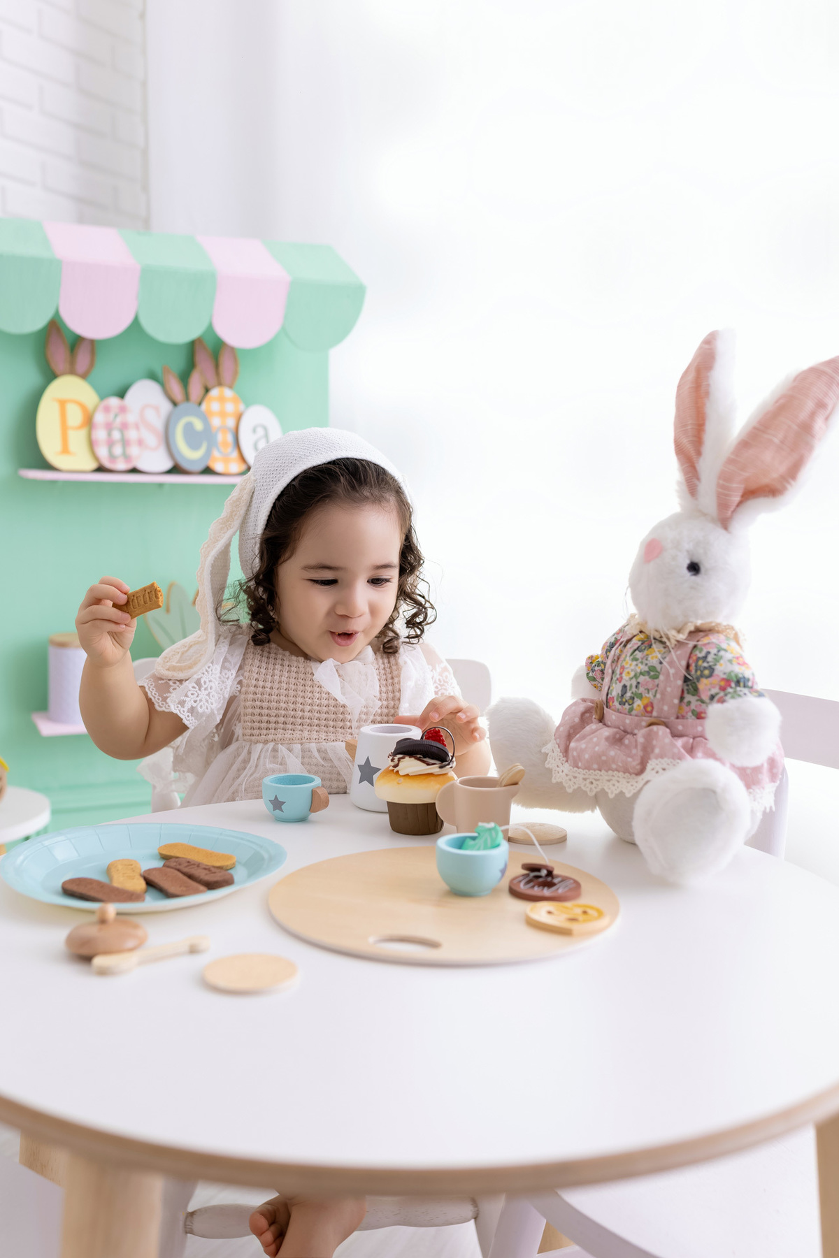 Chá com os Coelhos da Laís - Especial de Páscoa 2026