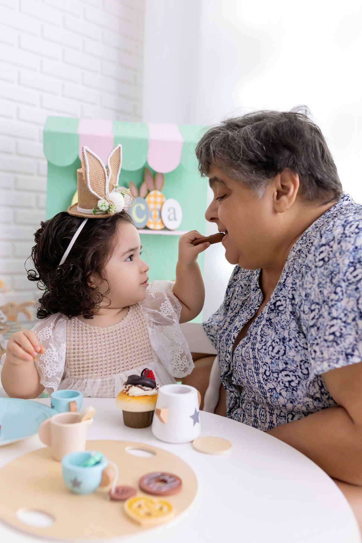 Chá com os Coelhos da Laís - Especial de Páscoa 2026