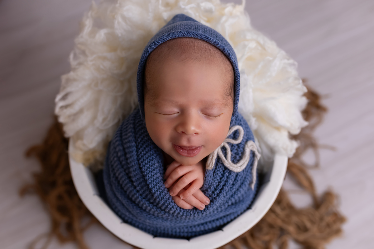  Newborn caraguatatuba - newborn menino azul - newborn menino - foto recem-nascido caraguatatuba - estúdio fotográfico caragua 