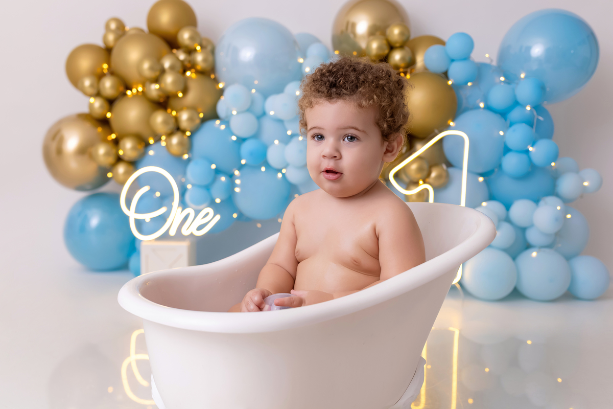 Smash the Cake Caraguatatuba - Ensaio primeiro aninho - mundo azul
 - Ensaio fotográfico infantil - Estúdio On Click Fotografia - Smash the cake 