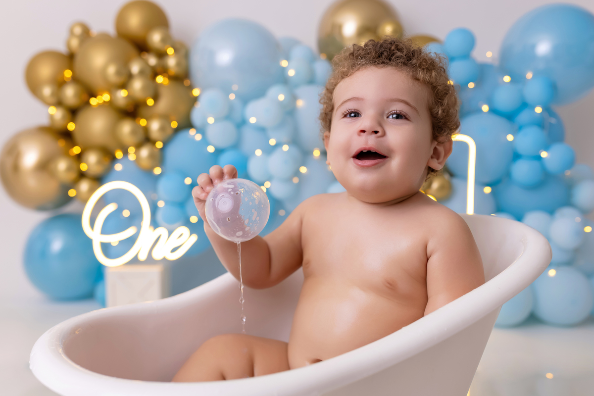 Smash the Cake Caraguatatuba - Ensaio primeiro aninho - mundo azul
 - Ensaio fotográfico infantil - Estúdio On Click Fotografia - Smash the cake 