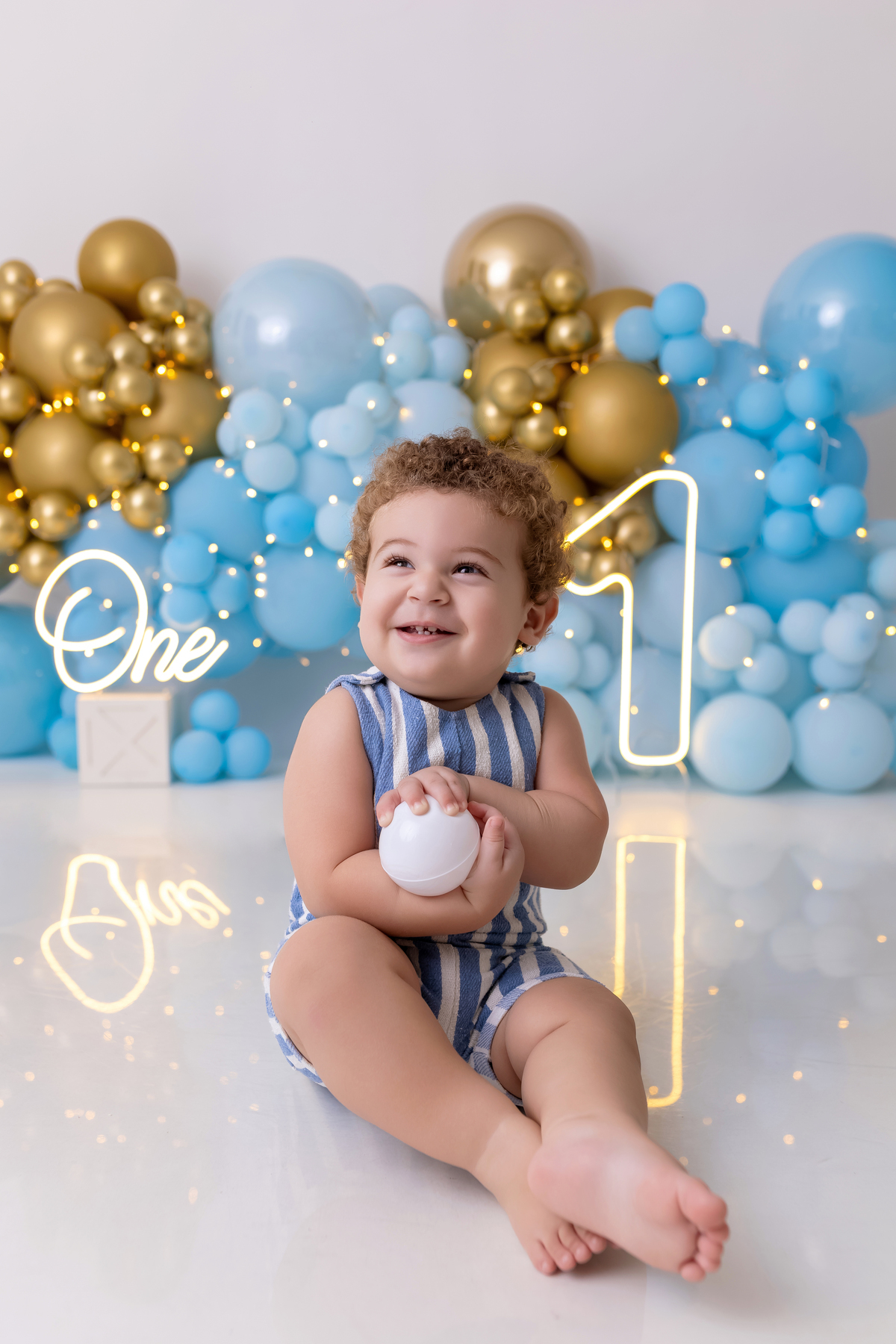 Smash the Cake Caraguatatuba - Ensaio primeiro aninho - mundo azul
 - Ensaio fotográfico infantil - Estúdio On Click Fotografia - Smash the cake 