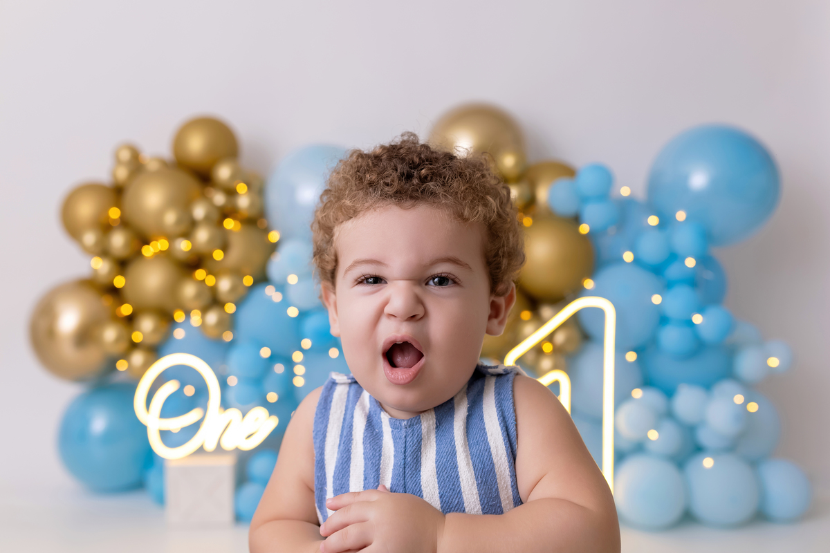 Smash the Cake Caraguatatuba - Ensaio primeiro aninho - mundo azul
 - Ensaio fotográfico infantil - Estúdio On Click Fotografia - Smash the cake 