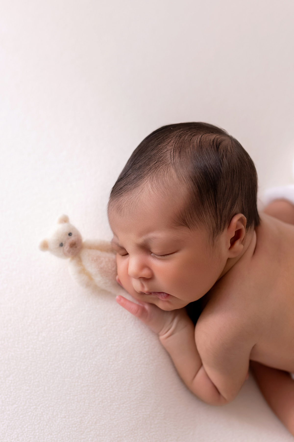 recém-nascido no Ensaio newborn da On Click Fotografia