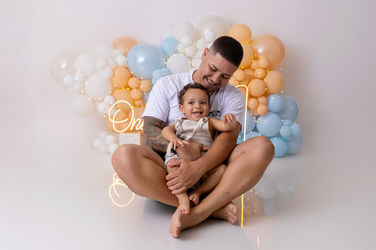 Ensaio de 1 Ano do Luiz com Bolo de Melão e Fotos em Família | On Click Fotografia