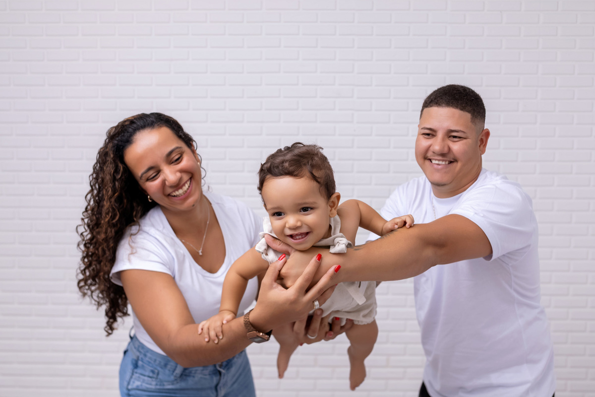 Ensaio de 1 Ano do Luiz com Bolo de Melão e Fotos em Família | On Click Fotografia