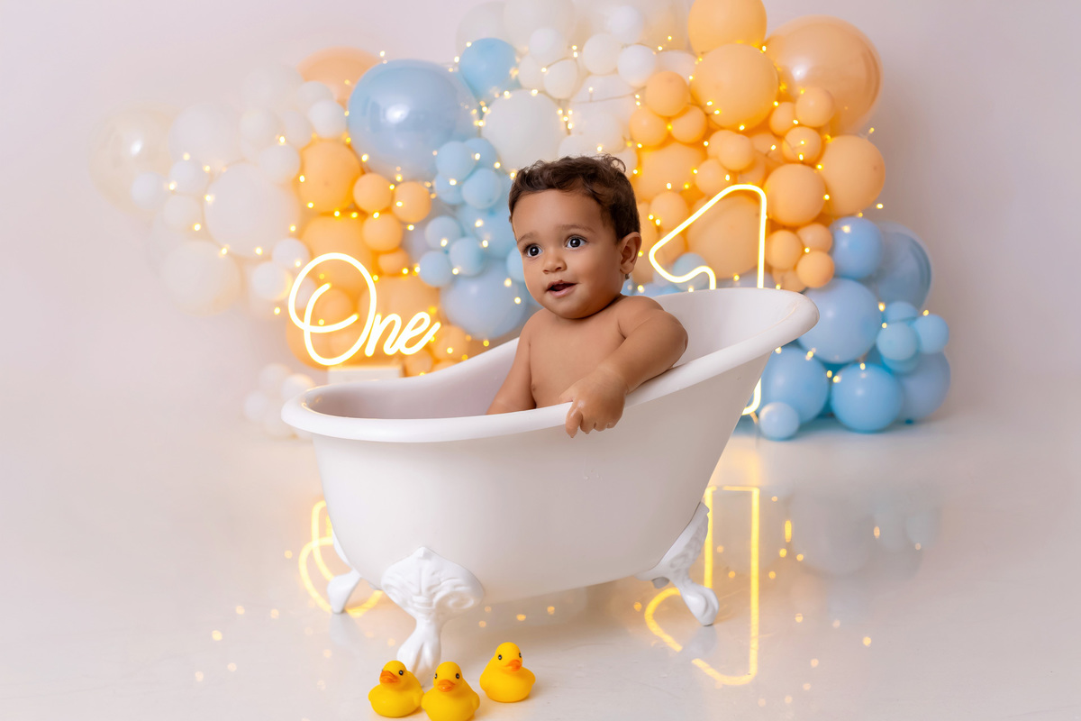 Ensaio de 1 Ano do Luiz com Bolo de Melão e Fotos em Família | On Click Fotografia