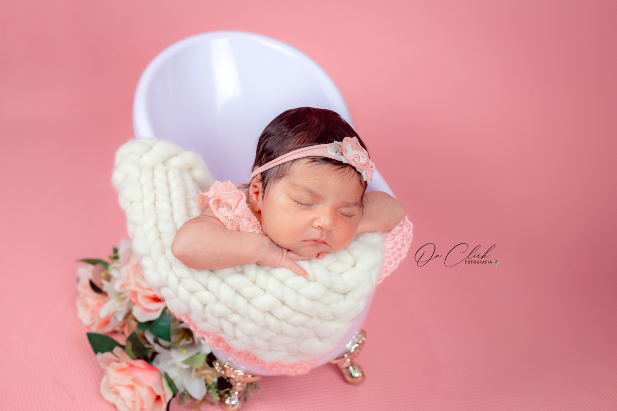 Newborn Caraguatatuba - ANNE LOUISE - On Click Fotografia