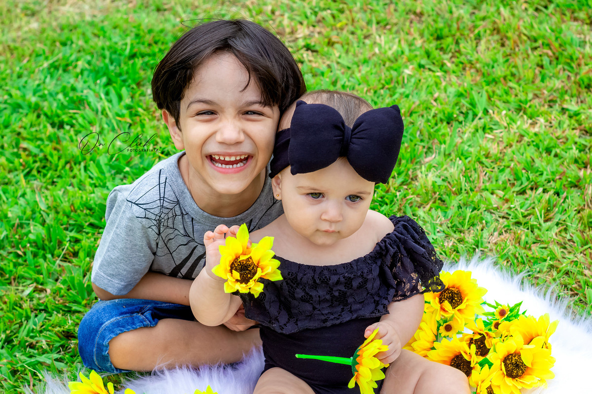 Foto acompanhamento bebê -Caraguatatuba - Lorena - On Click - Fotografo Caragua