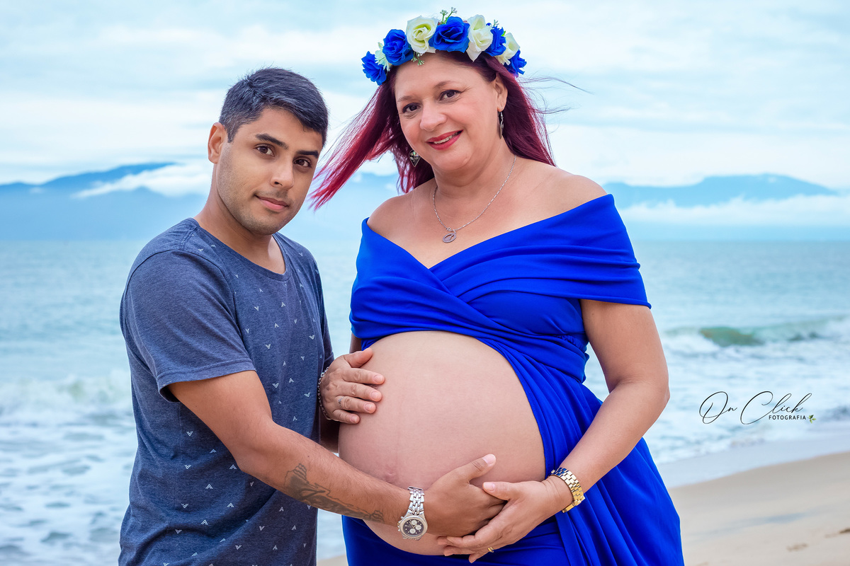 Ensaio Gestante - Caraguatatuba - Mamãe Tatiany - Praia da Martim de Sá - On Click Fotografia
