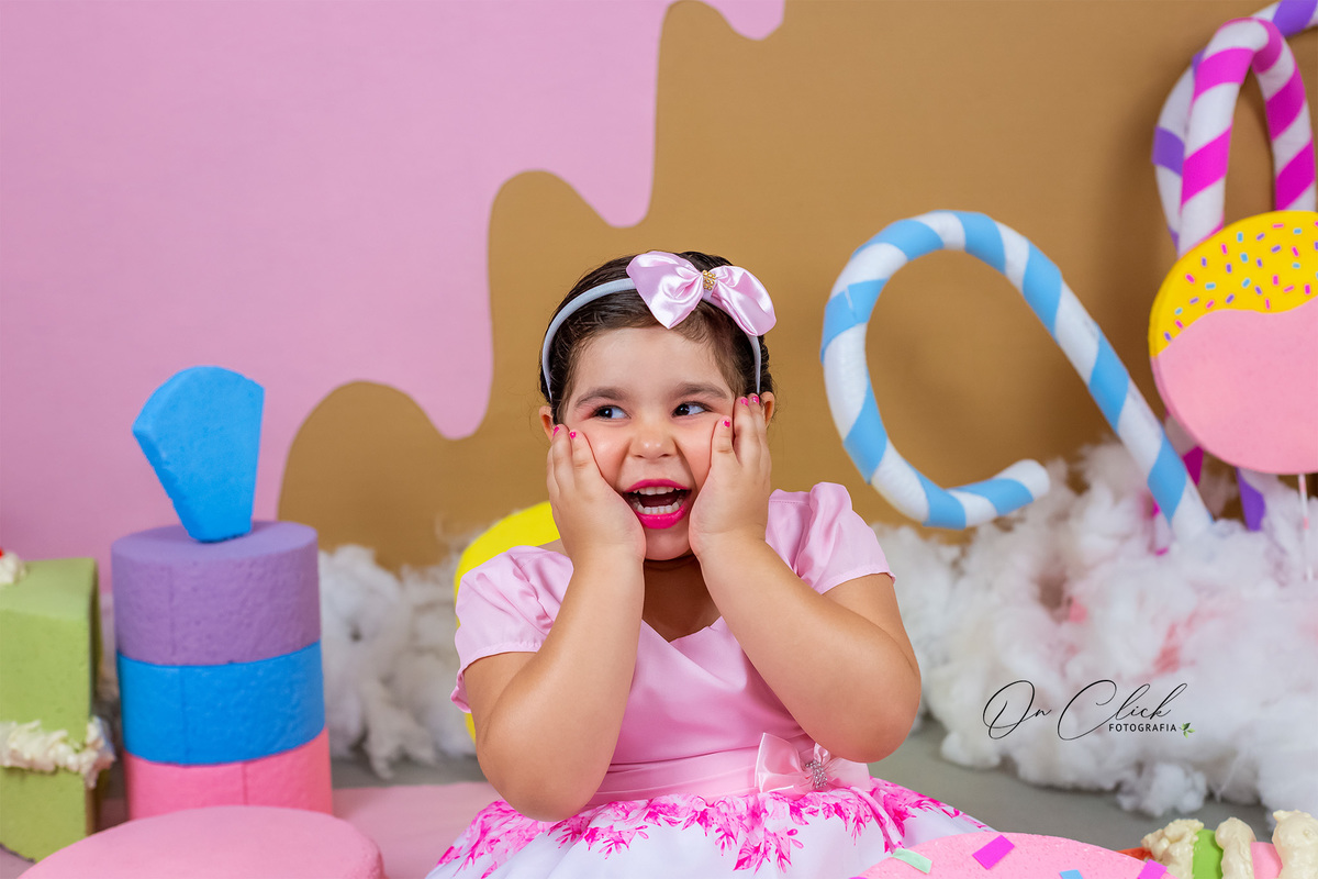 Mundo doce - Mini Sessão Dia das Crianças - On Click Fotografia 