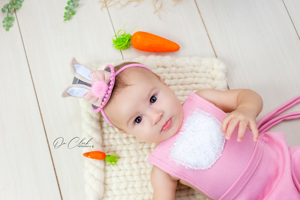 Mini Sessão de Páscoa 2021 - Caraguatatuba/SP - Home Estúdio On Click Fotografia - Caraguatatuba - Sessão da ZoeMini Sessão de Páscoa 2021 - Caraguatatuba/SP - Home Estúdio On Click Fotografia - Caraguatatuba - Sessão da Zoe