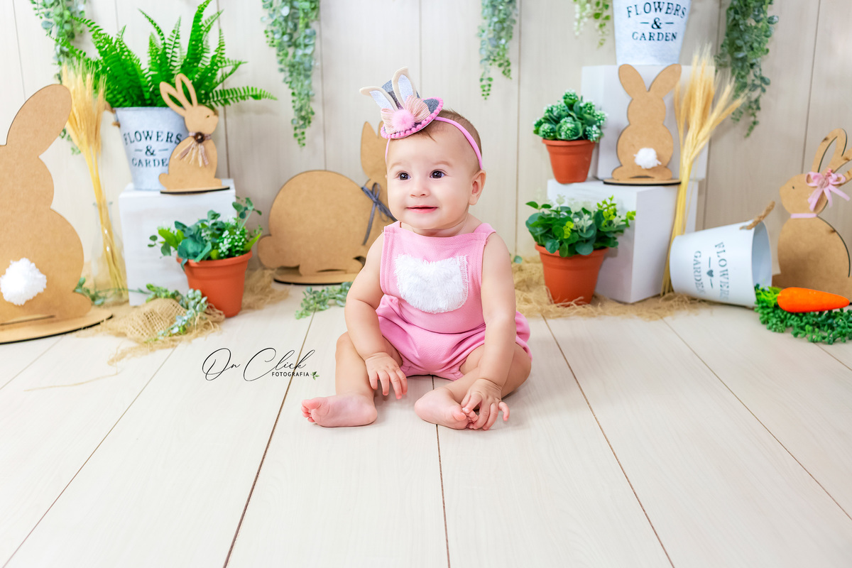 Mini Sessão de Páscoa 2021 - Caraguatatuba/SP - Home Estúdio On Click Fotografia - Caraguatatuba - Sessão da Zoe