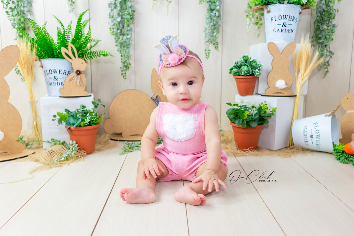 Mini Sessão de Páscoa 2021 - Caraguatatuba/SP - Home Estúdio On Click Fotografia - Caraguatatuba - Sessão da Zoe