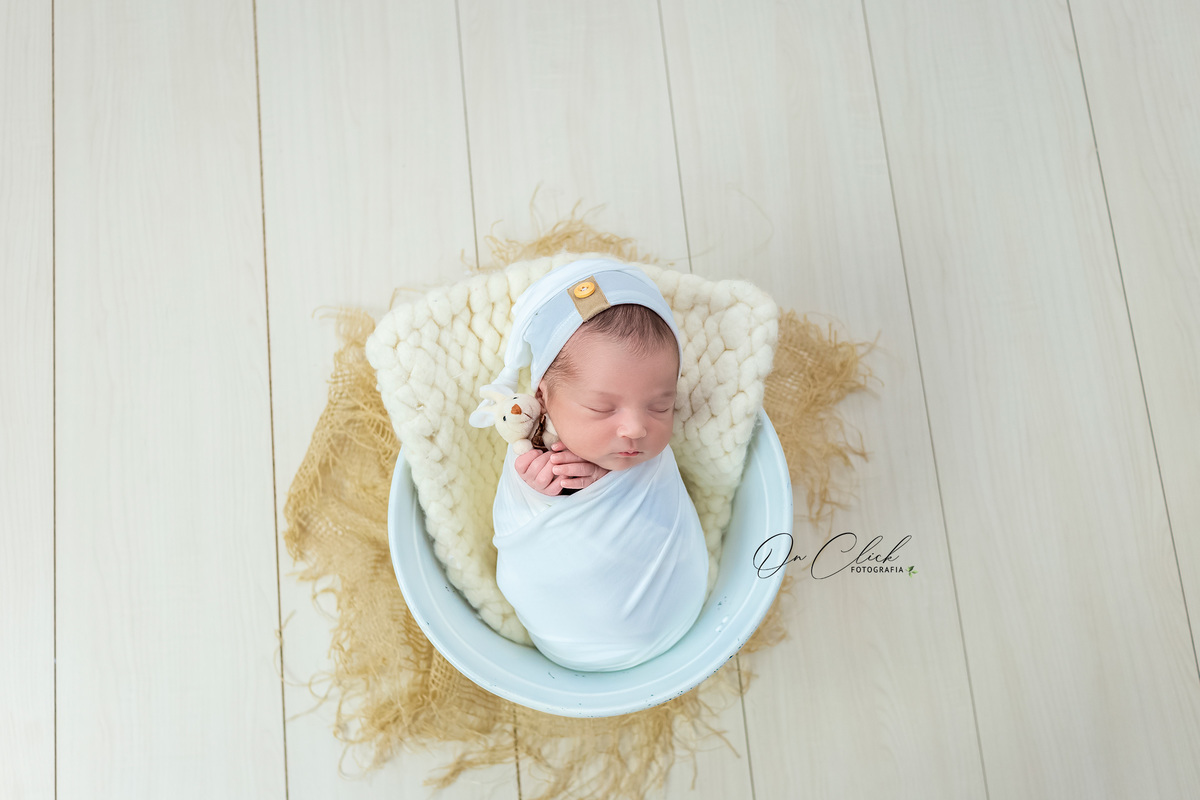 Newborn do Dérik - Newborn Caraguá - Home Estúdio On Click Fotografia - Newborn Caraguatatuba