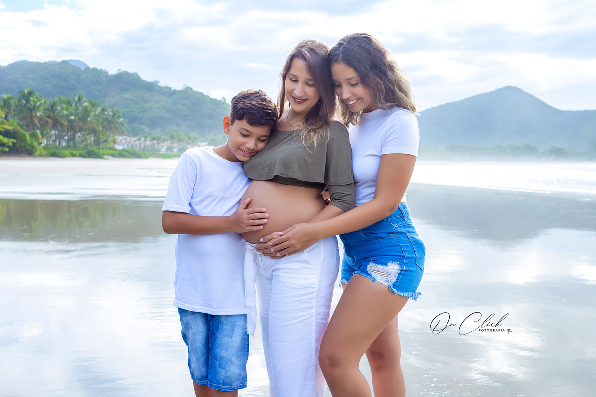 Ensaio Gestante - São Sebastião - Gestante Alida - Praia do Guaecá / São Sebastião / SP - On Click Fotografia