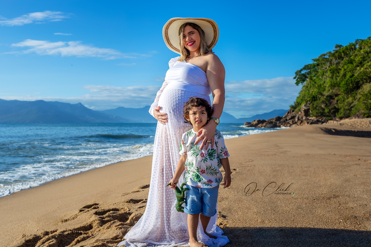 Ensaio Gestante - Caraguatatuba - Gestante Joice - Praia da Lagoa Azul / Caraguatatuba - On Click Fotografia