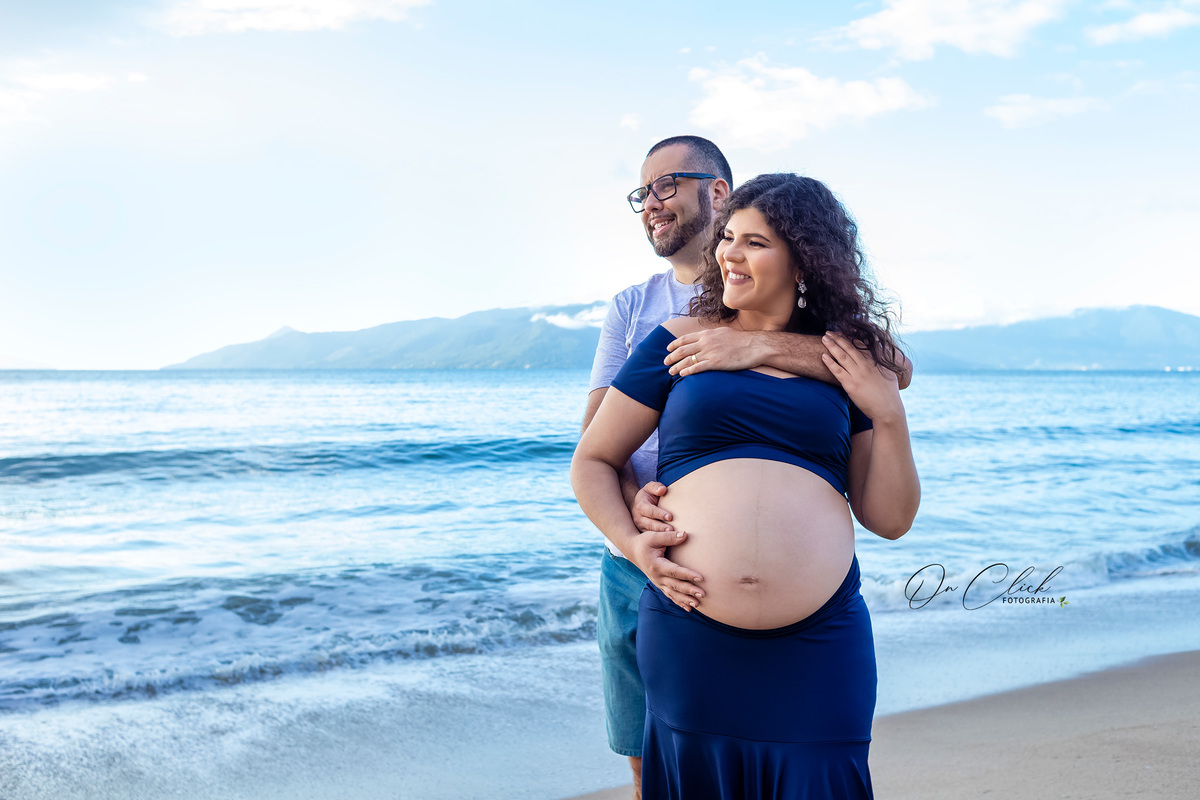Ensaio Gestante - Caraguatatuba - Gestante Erica - Praia da Martim de Sá / Caraguatatuba - On Click Fotografia