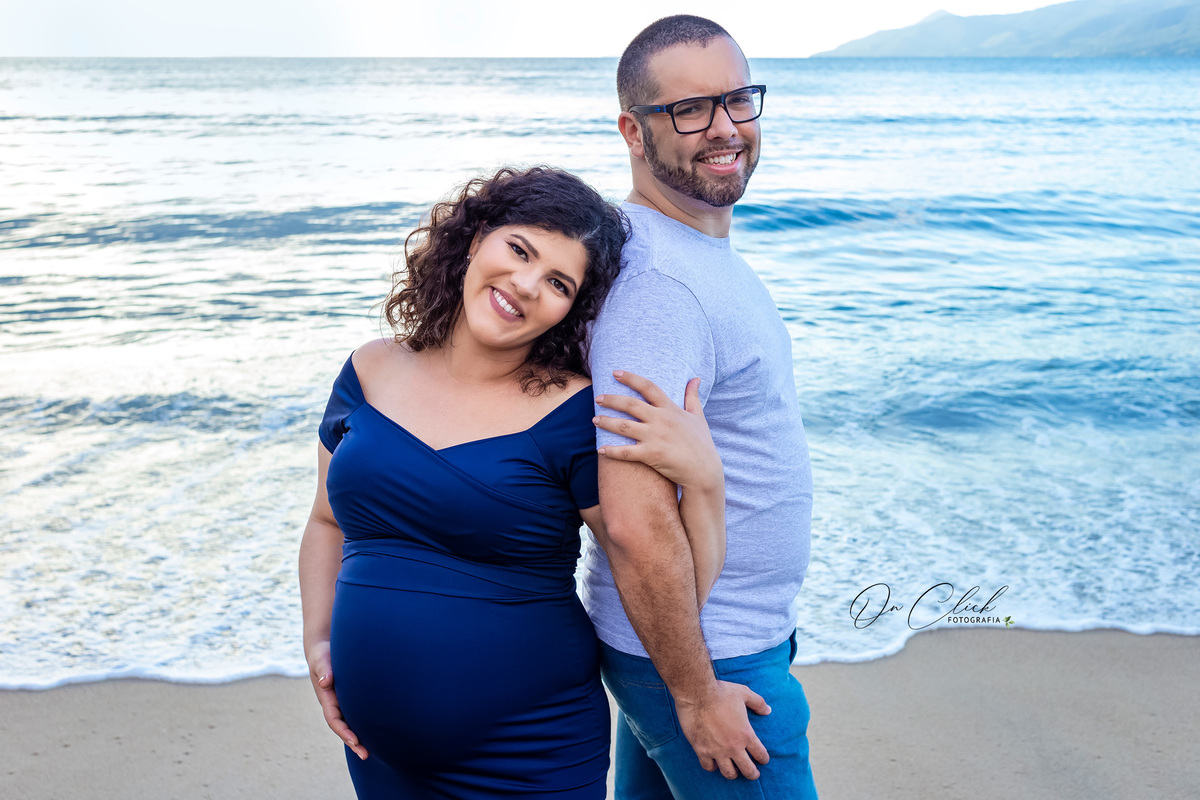 Ensaio Gestante - Caraguatatuba - Gestante Erica - Praia da Martim de Sá / Caraguatatuba - On Click Fotografia