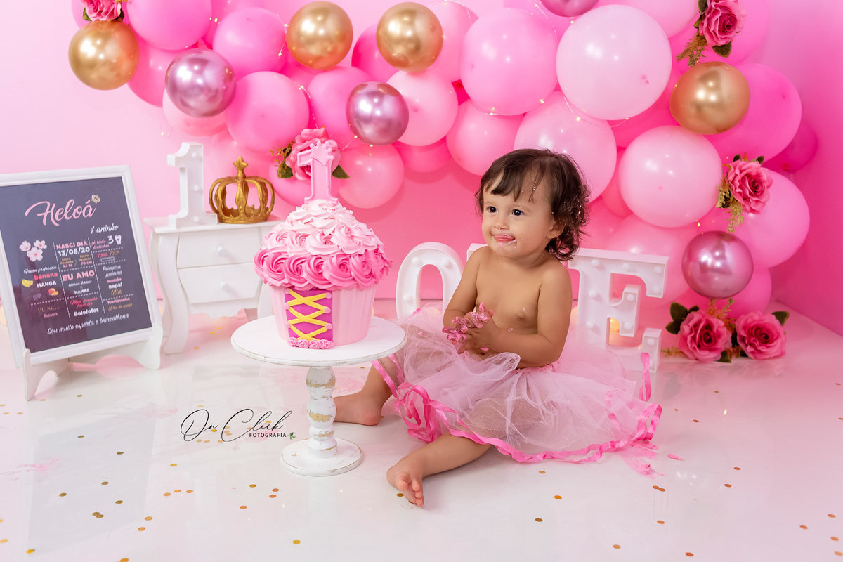 Smash the Cake Princesa Rosa - Smash the Cake da  Heloá - Caraguatatuba/SP - On Click Fotografia
