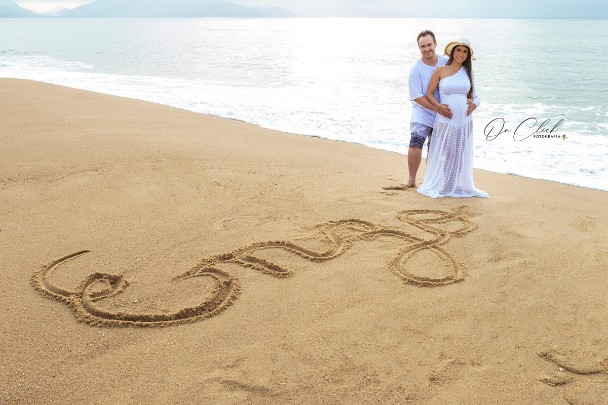 Ensaio Gestante na Praia - Ensaio Gestante Caraguatatuba - Gestante Kelly - Praia da Lagoa Azul / Caraguatatuba - On Click Fotografia