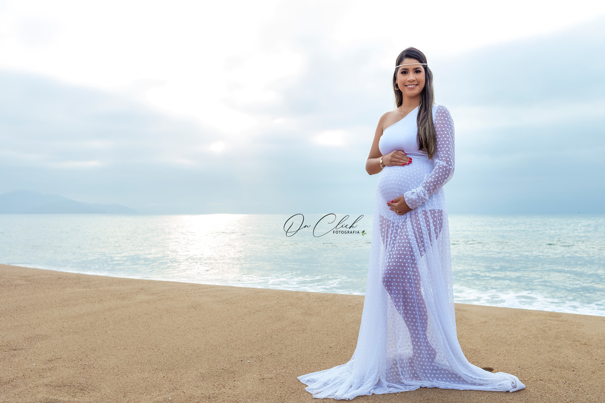 Ensaio Gestante na Praia - Ensaio Gestante Caraguatatuba - Gestante Kelly - Praia da Lagoa Azul / Caraguatatuba - On Click Fotografia
