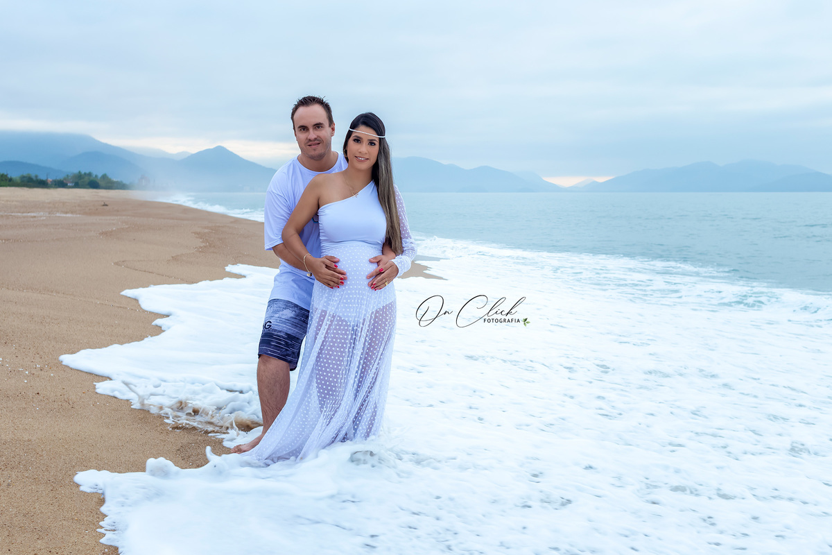 Ensaio Gestante na Praia - Ensaio Gestante Caraguatatuba - Gestante Kelly - Praia da Lagoa Azul / Caraguatatuba - On Click Fotografia