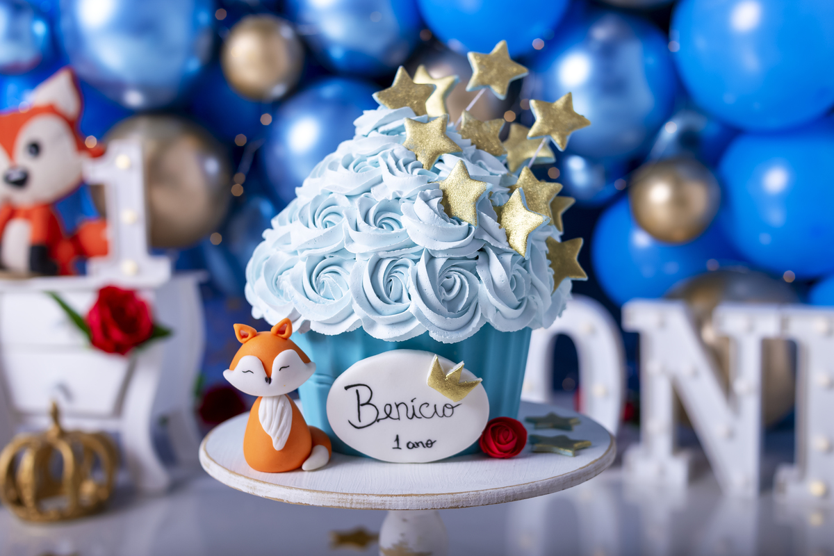 Smash the Cake O Pequeno Príncipe - Smash the Cake do Benício - Bolo O Pequeno Príncipe - On Click Fotografia