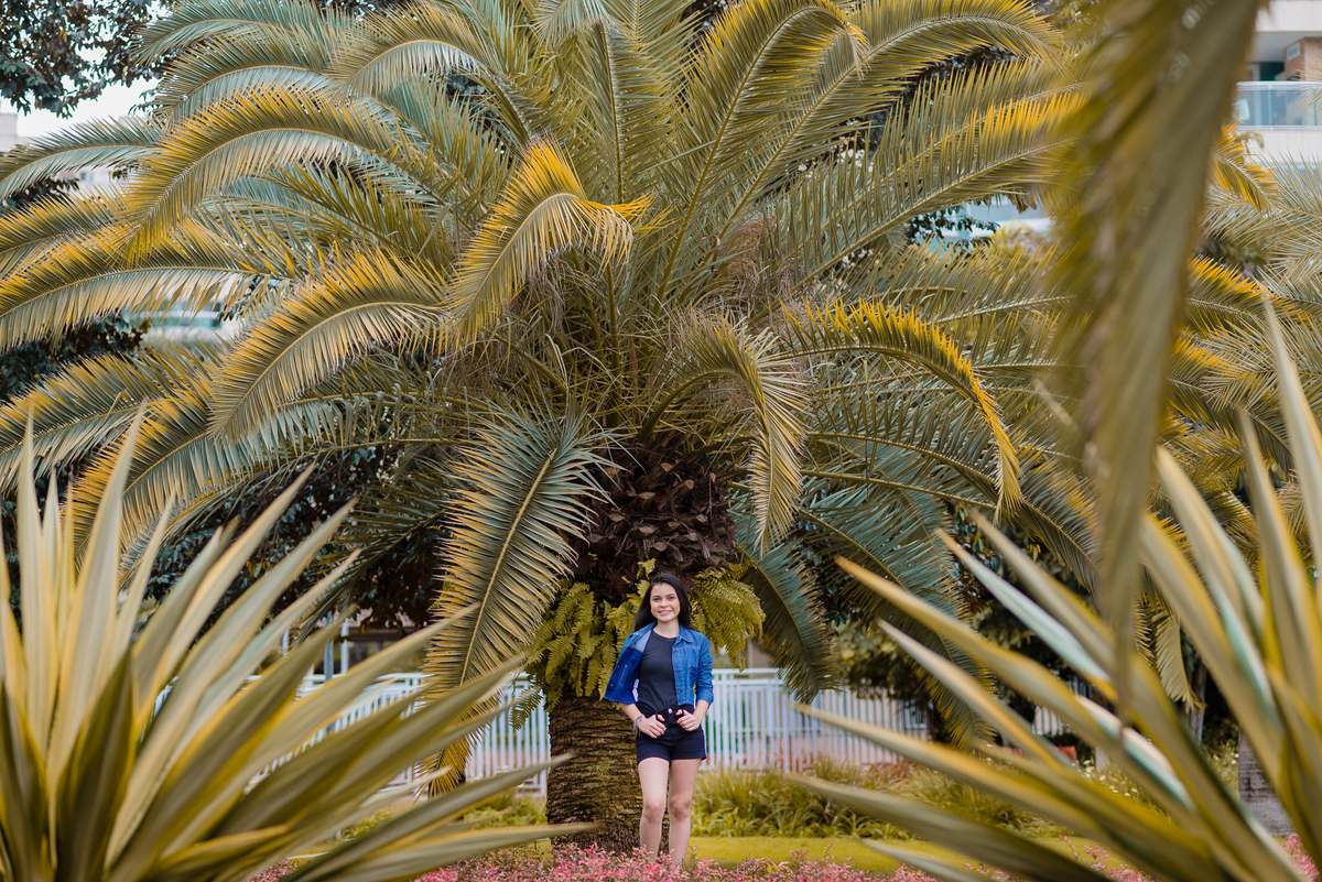 ensaio-fotográfico-de-debutante-rio2-barra-15-anos-jardim-secreto