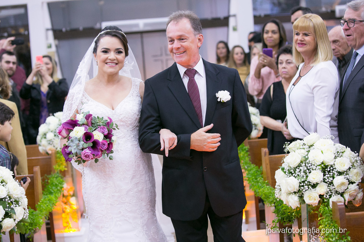 entrada do noiva igreja Paróquia Sagrada Família Diocese de Santo Amaro