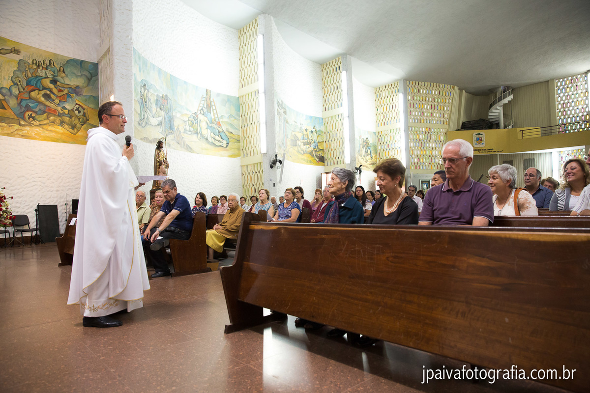 igreja católica em Bragança Paulista missa de aniversário da Elza 100 anos