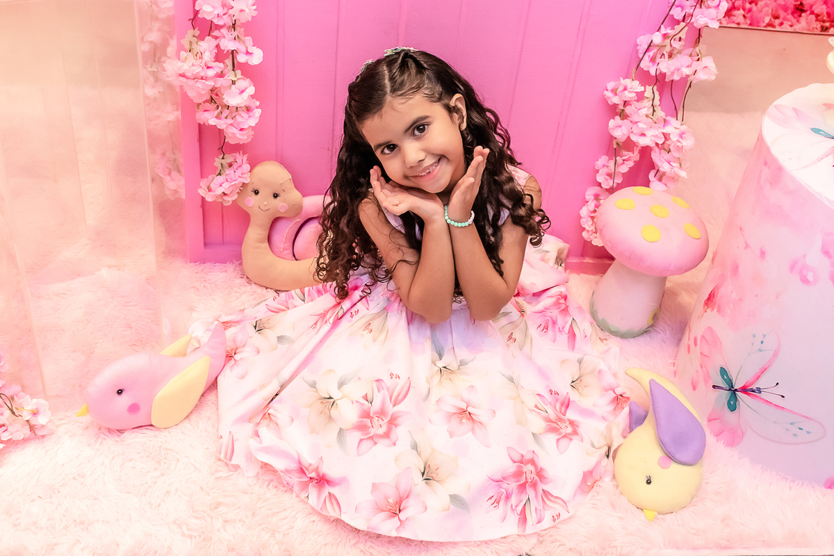 Voo Encantado:  Cobertura Fotográfica com o Tema Borboleta | 7 anos da Olívia | Clube Naval Piraquê | Rio de Janeiro