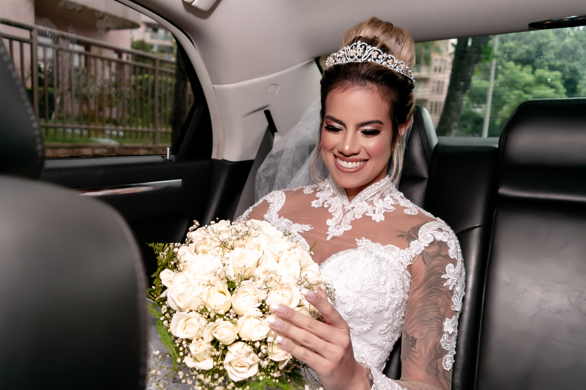Cobertura Fotográfica de Casamento na barra da tijuca, limousine, noiva, carro, fotografo