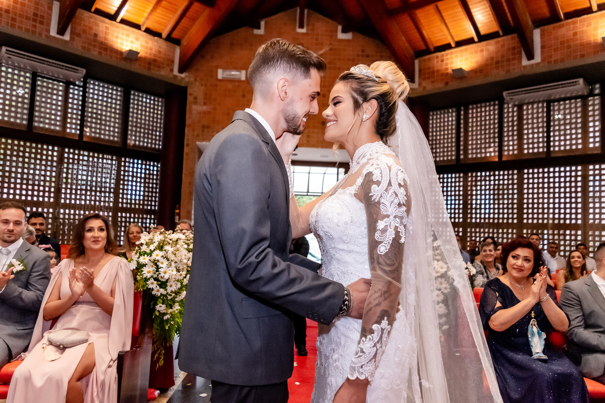 Cobertura Fotográfica de Casamento na Paróquia Nossa Senhora da Vitória, fotografo de casamento
