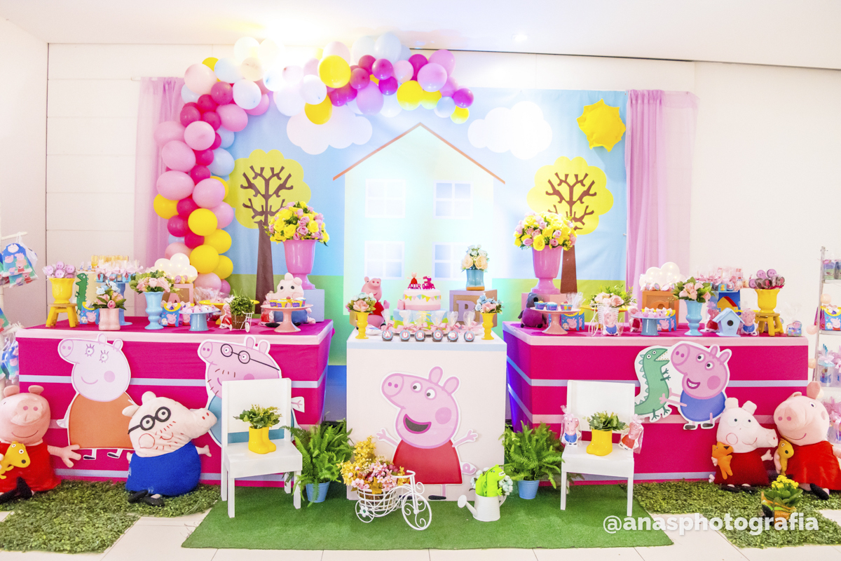 3 aninhos da Aurora | Fotografia Infantil: Peppa | Festa em São Cristóvão - Rio de Janeiro