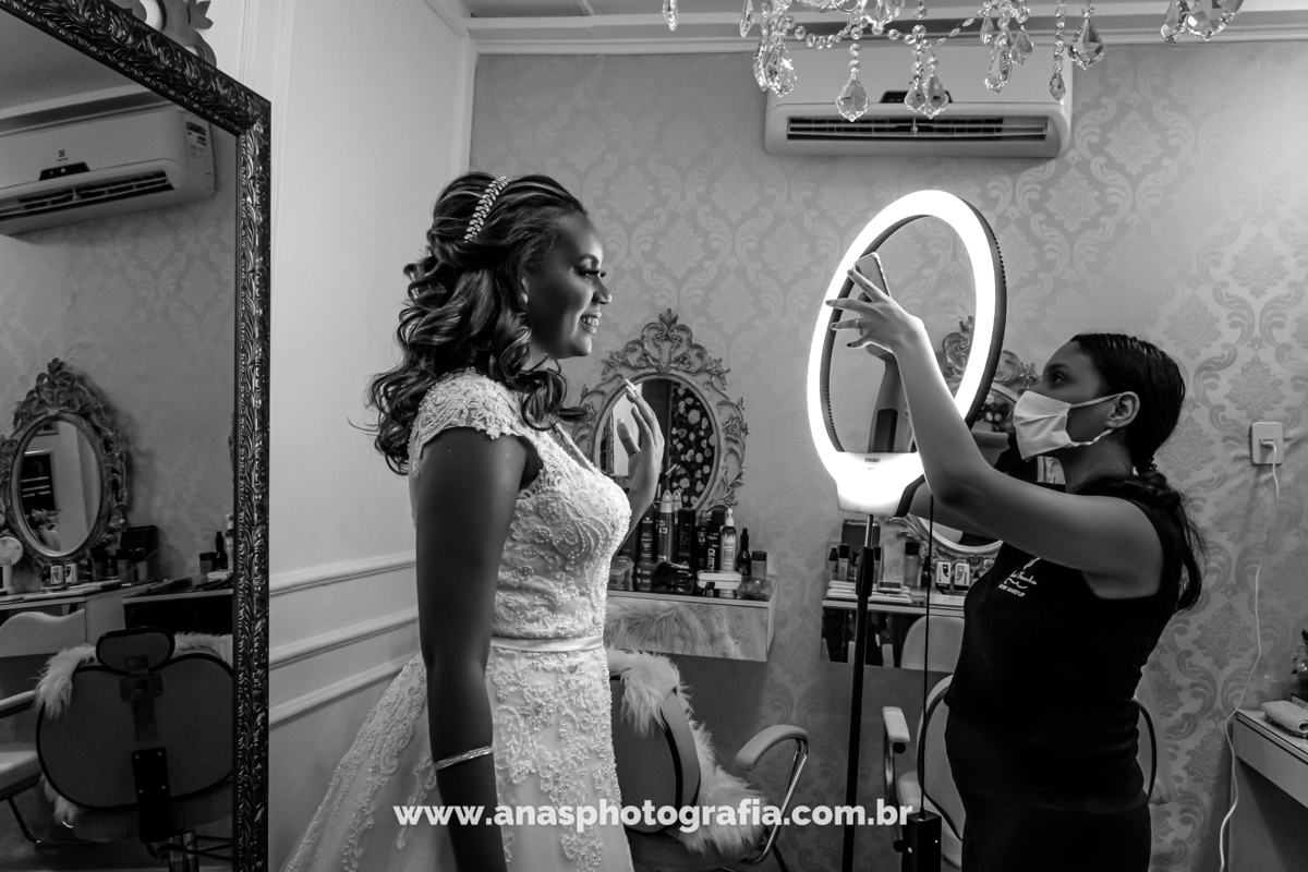 Cobertura Fotográfica de Making of Noiva na Thainá Fernandes Brook Makeup, fotógrafo de casamento, making of noiva