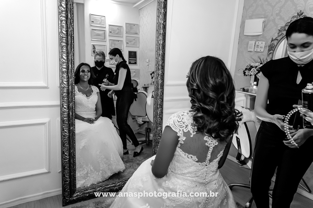 Cobertura Fotográfica de Making of Noiva na Thainá Fernandes Brook Makeup, fotógrafo de casamento, making of noiva