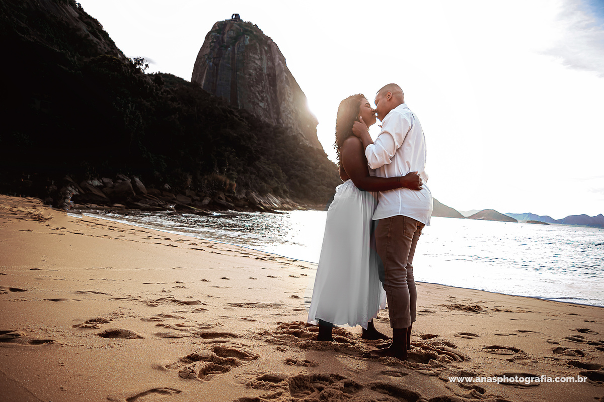 Pré Wedding | Ensaio Pré Casamento na Praia | Praia Vermelha - Rio de Janeiro | Yasmim & Clayton 
