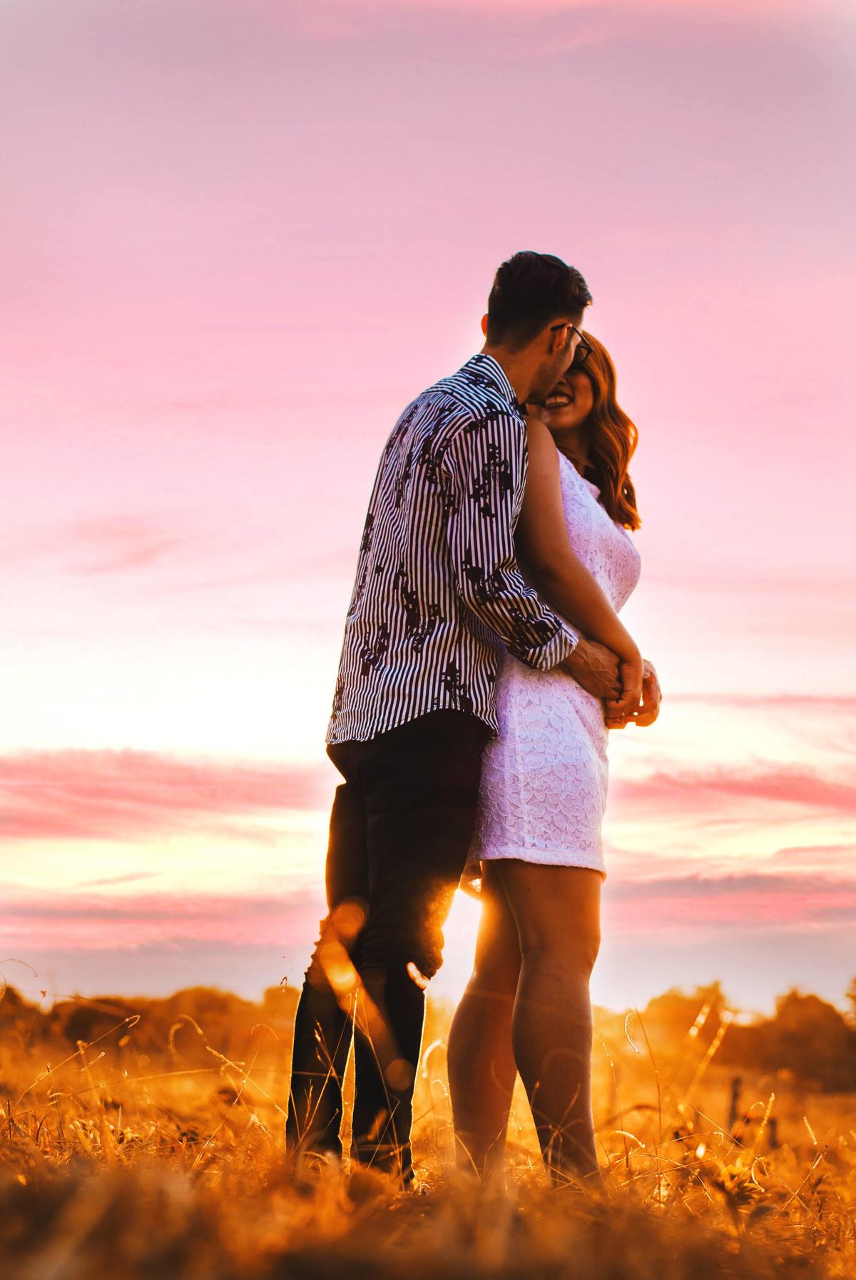 Imagem capa - A importância das fotos do casamento ♦ São Francisco - MG  por Jonatan Micael Probio Alves