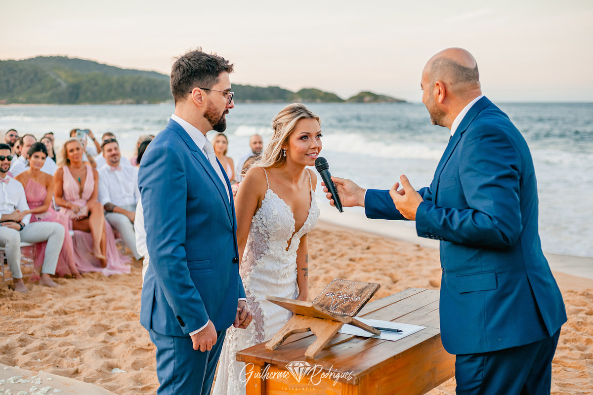 Fotógrafo de casamento Balneário Camboriú, Casar na praia do Estaleiro BC, Balneário Camboriú, Casamento, fotógrafo, casar na praia Balneário Camboriú, Guilherme Rodrigues fotógrafo, fotos de casamento na praia