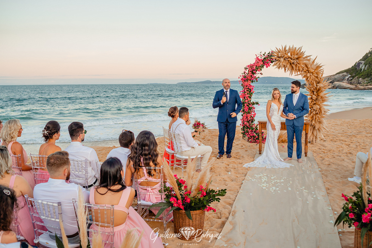 Fotógrafo de casamento Balneário Camboriú, Casar na praia do Estaleiro BC, Balneário Camboriú, Casamento, fotógrafo, casar na praia Balneário Camboriú, Guilherme Rodrigues fotógrafo, fotos de casamento na praia